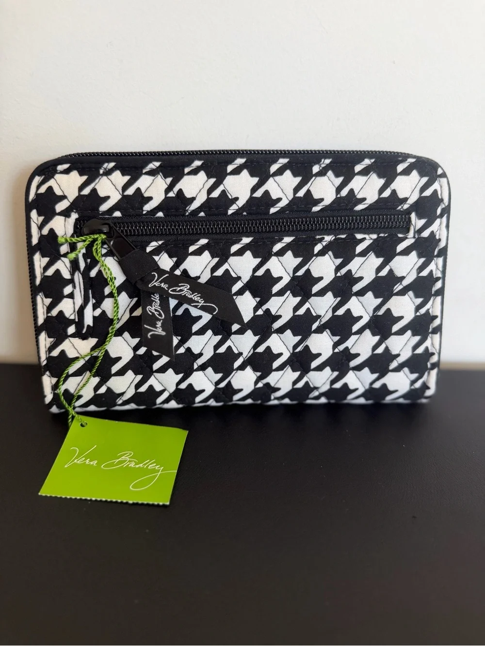 Vera Bradley Houndstooth Turnlock Zip Around Wallet NWT Black White